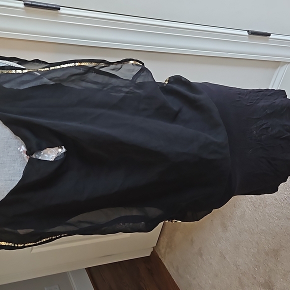 nwt women's med Romeo & juliet couture black/gold sequins dress - Picture 5 of 6